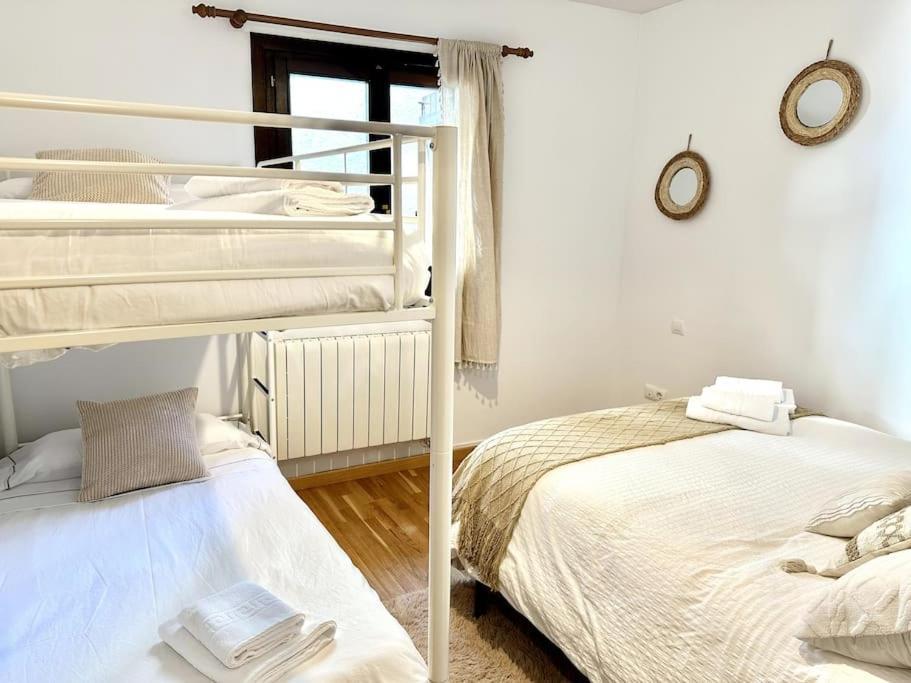 Duplex En Sallent de Gállego Esterno foto
